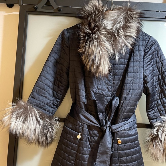 Quilted coat with fur trim size S - Picture 5 of 16